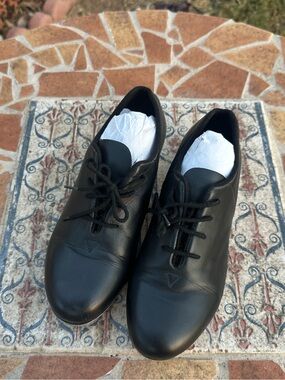 Bloch Black Leather Slip-On Tap Dance Shoes - Size 7 M